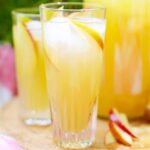 https://www.pontalo.net - Apple & elderflower gin cocktail