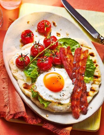 https://www.pontalo.net - Sunny-side-up BLT brunch