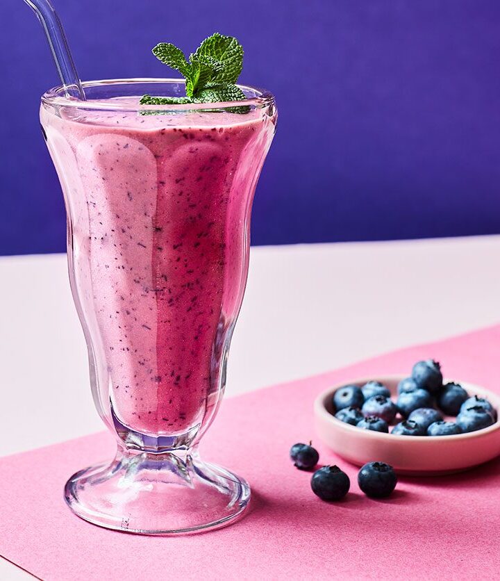 https://www.pontalo.net - Blueberry smoothie recipe