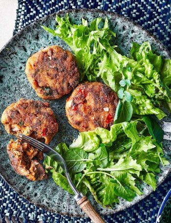 https://www.pontalo.net - Boulettes de sardines (sardine fishcakes)