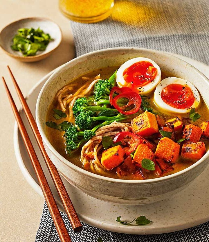 https://www.pontalo.net - Miso & butternut squash ramen