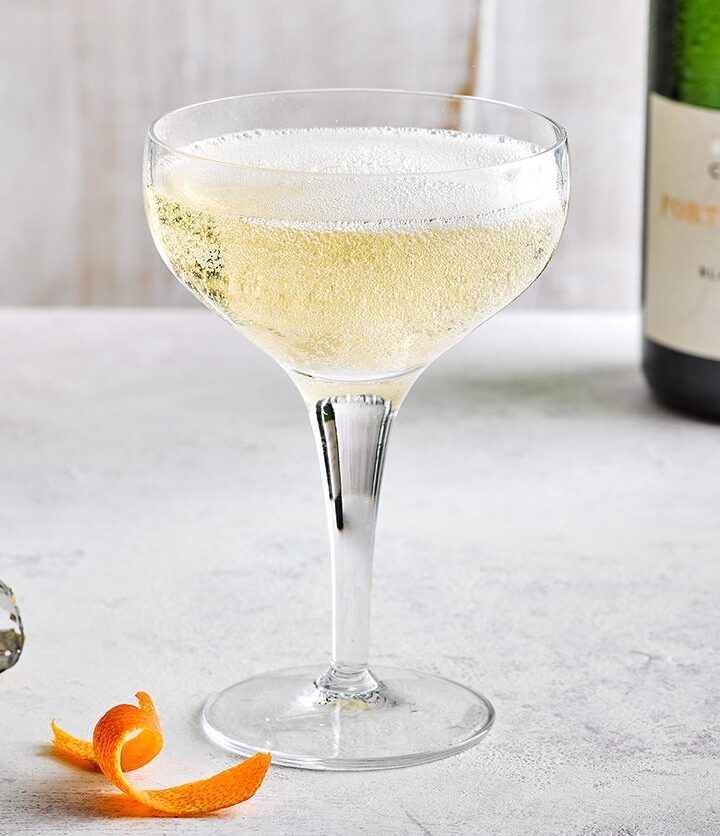 https://www.pontalo.net - Champagne cocktail