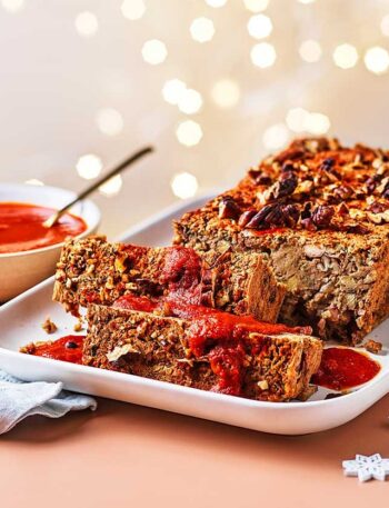 https://www.pontalo.net - Chestnut & pecan loaf with harissa sauce