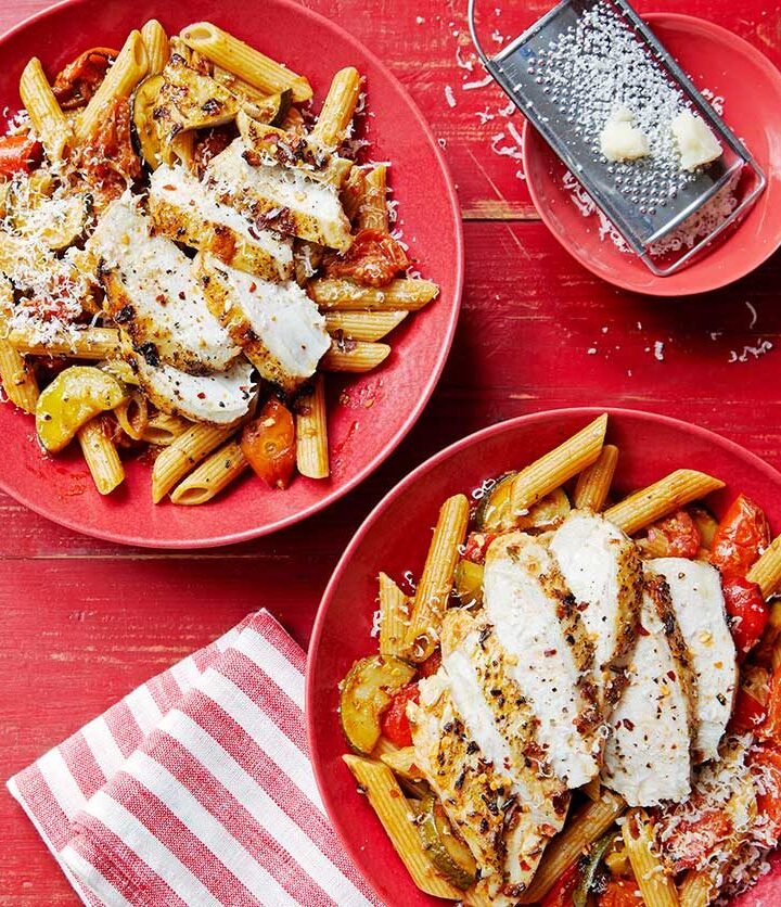 https://www.pontalo.net - Roasted summer veg & chicken pasta