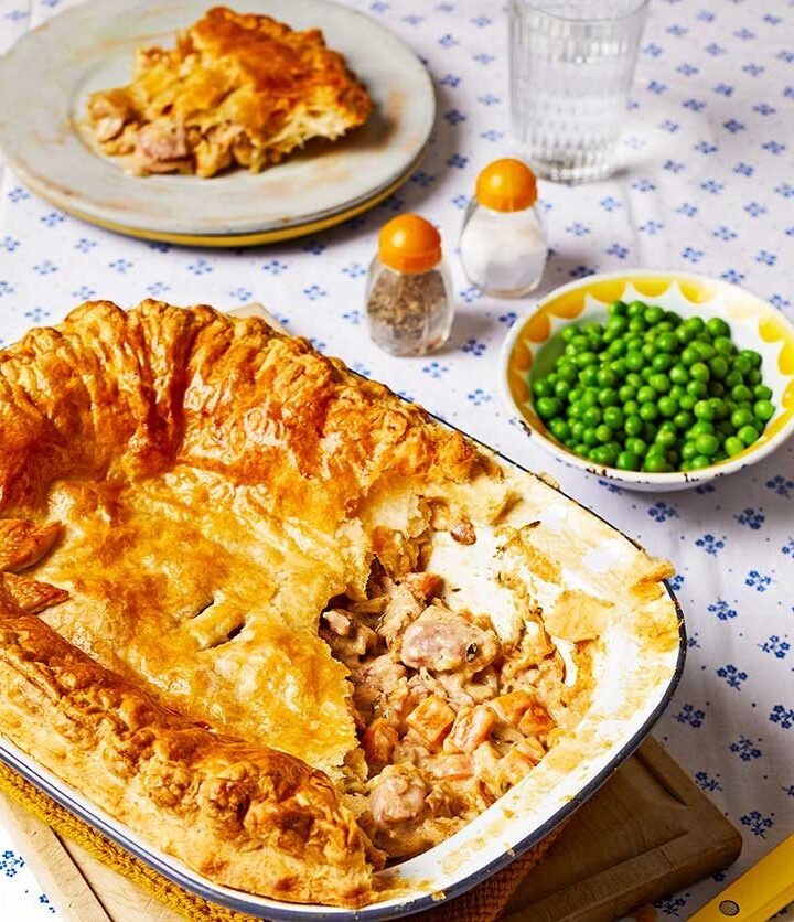 https://www.pontalo.net - Chicken & bacon pie