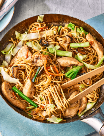 https://www.pontalo.net - Chicken chow mein