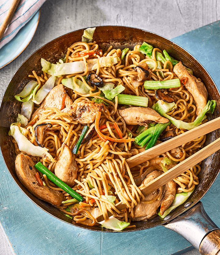 https://www.pontalo.net - Chicken chow mein