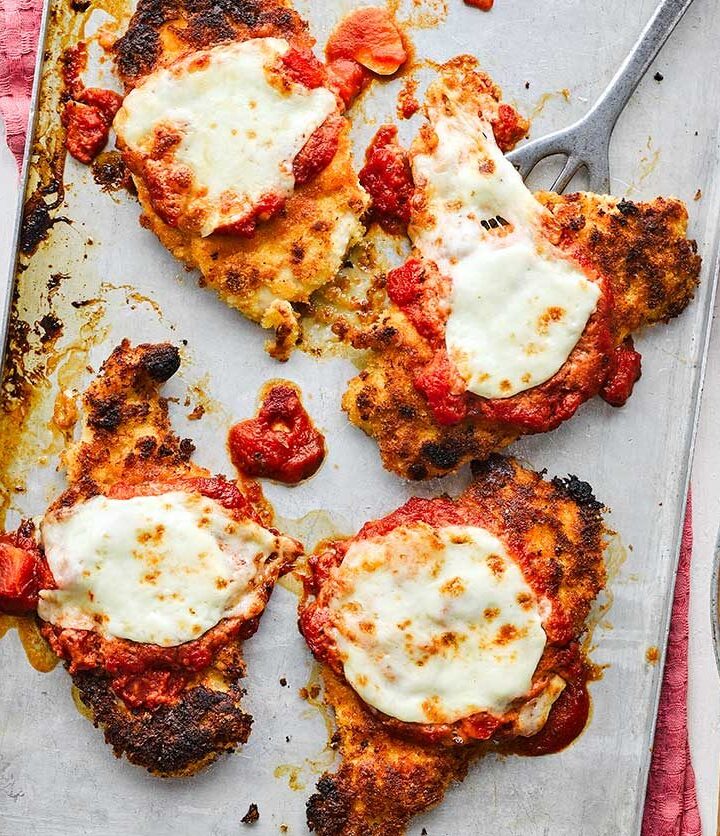 https://www.pontalo.net - Classic chicken parmigiana