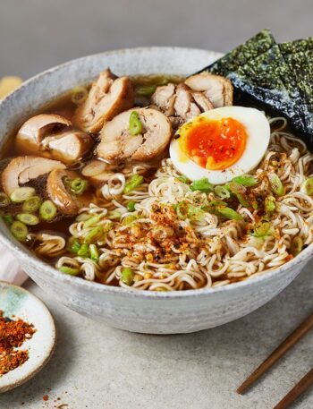 https://www.pontalo.net - Chicken chashu shoyu ramen