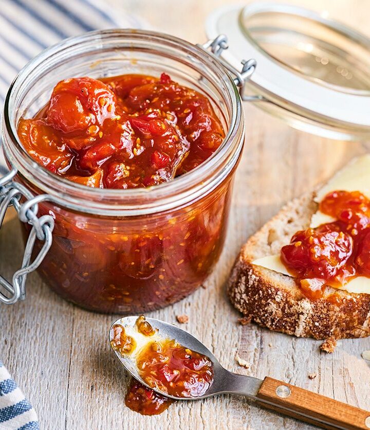 https://www.pontalo.net - Chilli & tomato jam