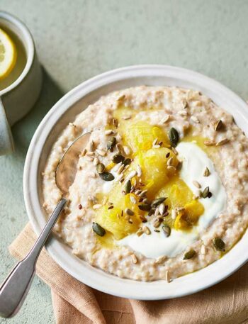 https://www.pontalo.net - Cinnamon porridge with baked bananas