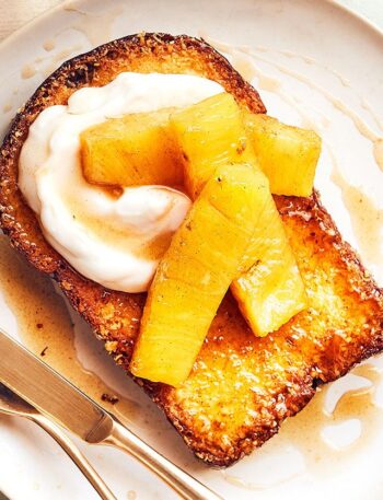 https://www.pontalo.net - Coconut French toast with spiced roasted pineapple