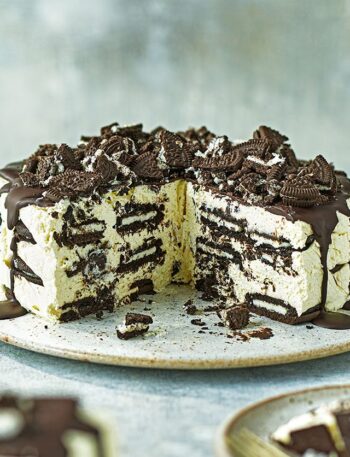 https://www.pontalo.net - Cookies & cream fridge cake