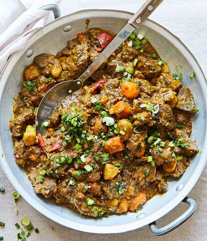 https://www.pontalo.net - Curried goat