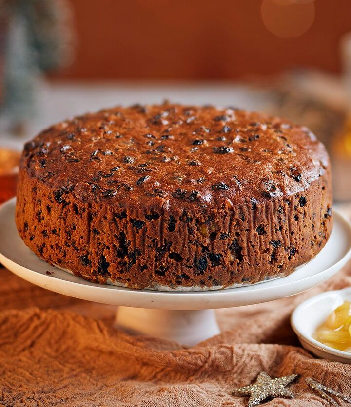 https://www.pontalo.net - Dark & stormy fruit cake