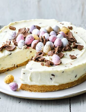 https://www.pontalo.net - Easter egg cheesecake