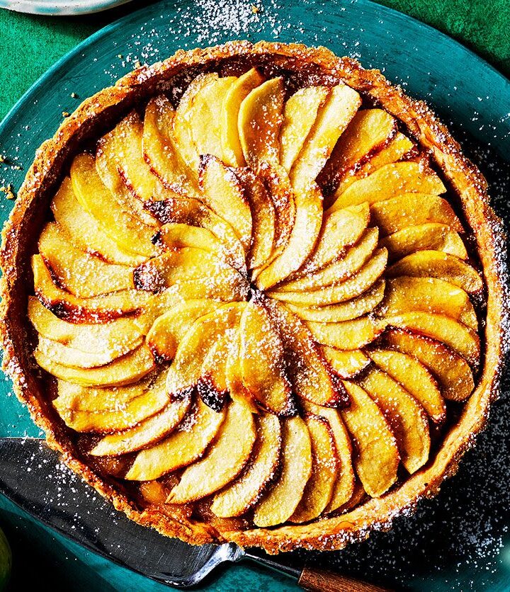 https://www.pontalo.net - French apple tart