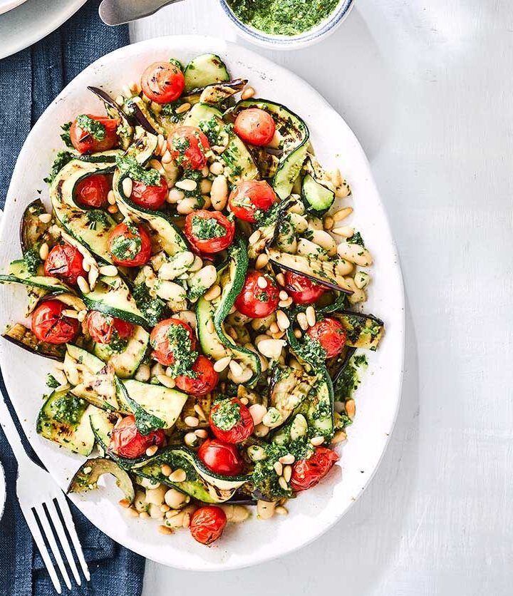 https://www.pontalo.net - Grilled vegetables with cannellini beans & vegan pesto