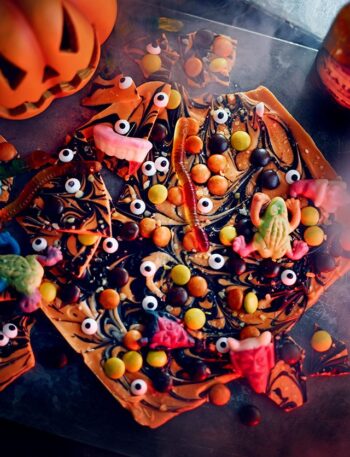 https://www.pontalo.net - Halloween bark