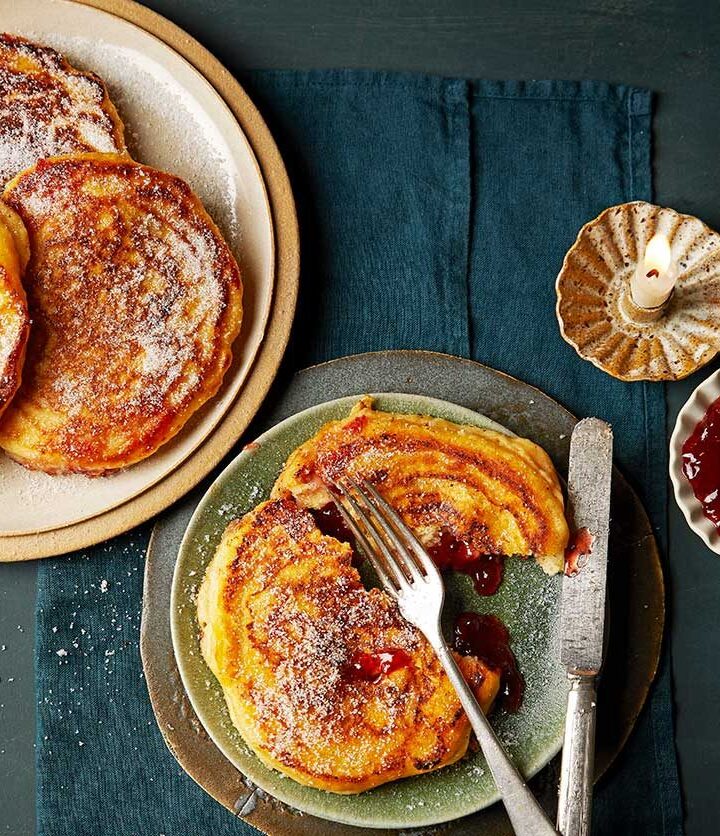 https://www.pontalo.net - Jam doughnut pancakes