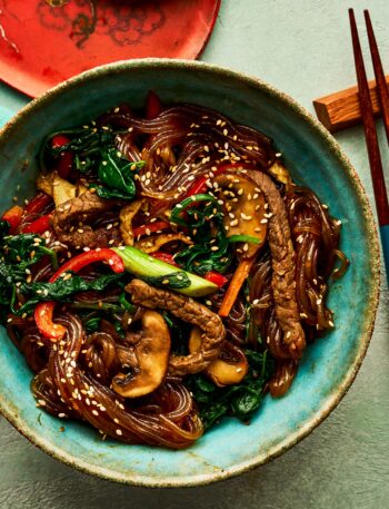 https://www.pontalo.net - Japchae (stir fried noodles)