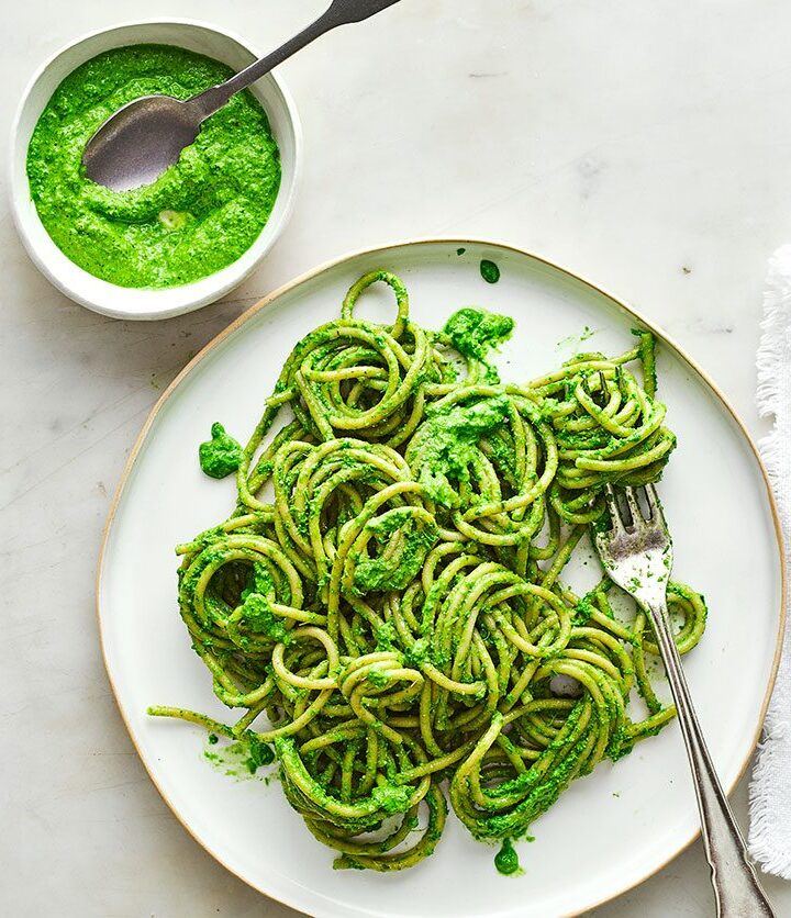 https://www.pontalo.net - Vegan kale pesto pasta