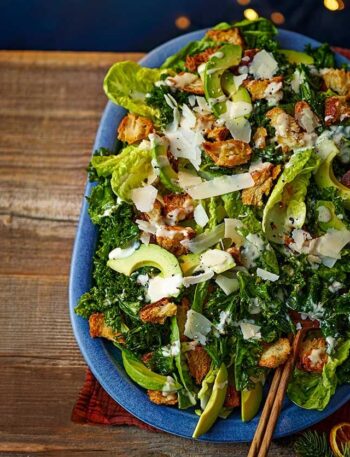 https://www.pontalo.net - Kale caesar salad