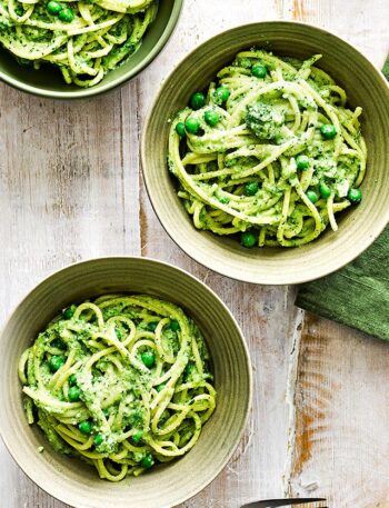 https://www.pontalo.net - Lemon & greens pesto pasta