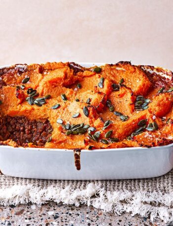 https://www.pontalo.net - Vegan lentil & sweet potato cottage pie