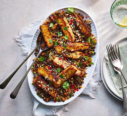 https://www.pontalo.net - Vegan lentils with soy & ginger tofu