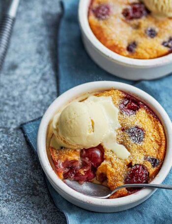 https://www.pontalo.net - Mini cherry clafoutis