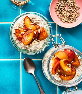 https://www.pontalo.net - Overnight oats with apricots & yogurt