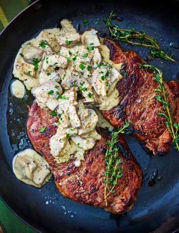 https://www.pontalo.net - One-pan sirloin steak & creamy mushroom sauce