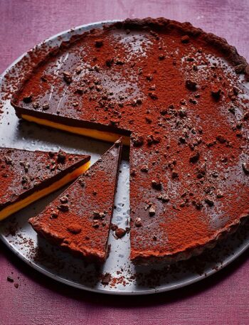 https://www.pontalo.net - Dark chocolate & passion fruit tart