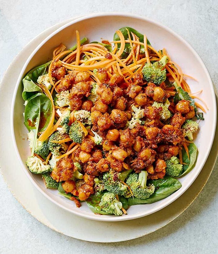 https://www.pontalo.net - Smoky chickpea salad