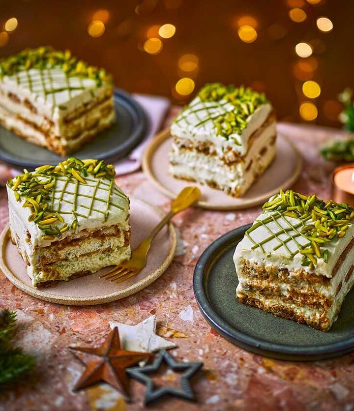 https://www.pontalo.net - Pistachio tiramisu