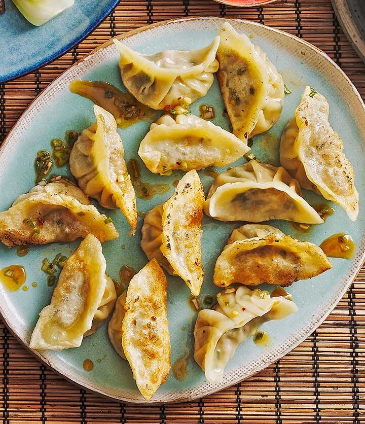 https://www.pontalo.net - Easy pork & chive dumplings