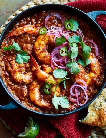 https://www.pontalo.net - One-pot prawn & lentil curry