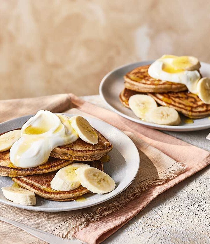 https://www.pontalo.net - Protein pancakes with banana