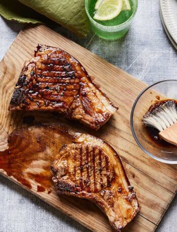 https://www.pontalo.net - Quick honey & garlic pork chops