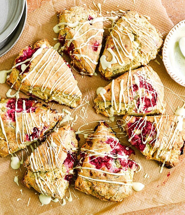 https://www.pontalo.net - Raspberry & white chocolate scones