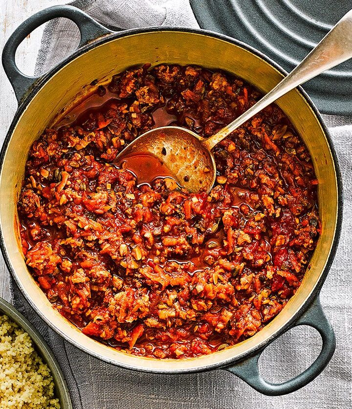 https://www.pontalo.net - Sausage & mushroom ragu