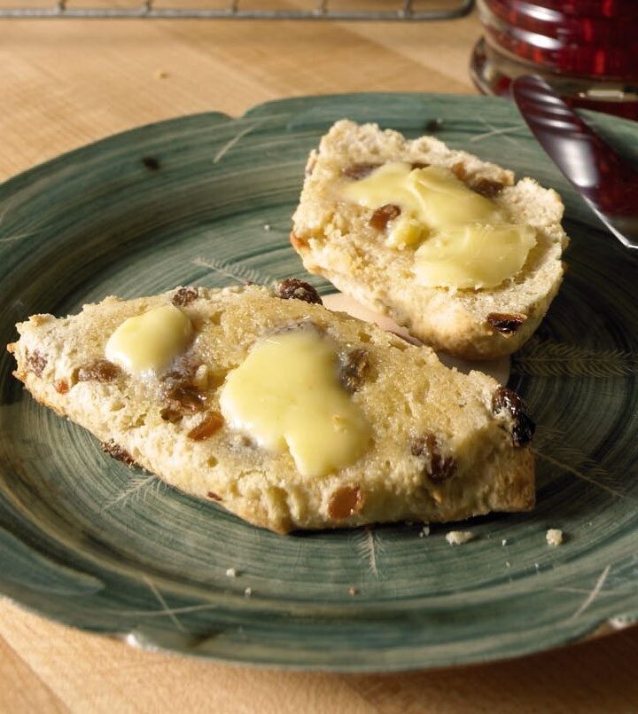 https://www.pontalo.net - Easy sultana scones