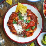 https://www.pontalo.net - Smoky sausage & black bean chilli