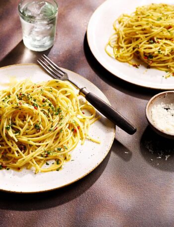 https://www.pontalo.net - Spaghetti aglio e olio