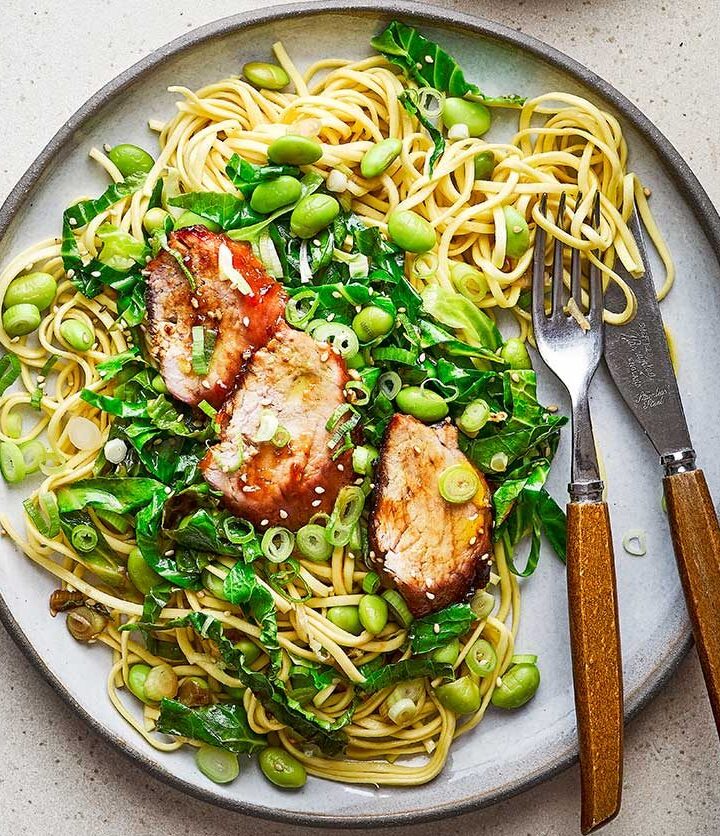 https://www.pontalo.net - Sticky hoisin pork fillet with sesame greens & noodles