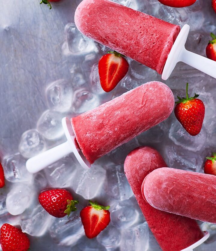 https://www.pontalo.net - Strawberry ice lollies