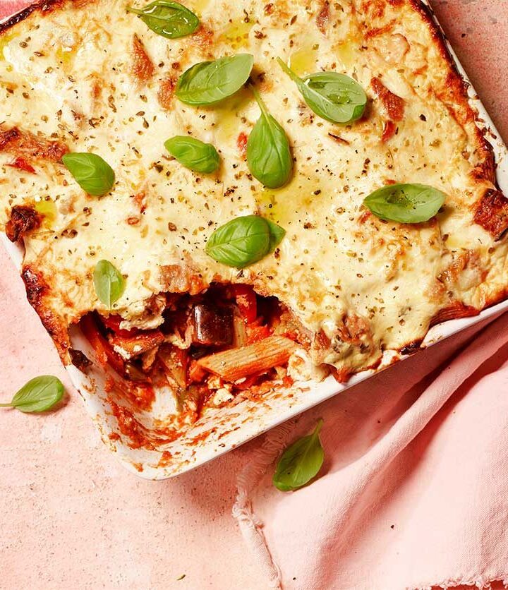 https://www.pontalo.net - Tuna pasta & aubergine bake