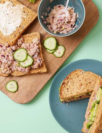 https://www.pontalo.net - Tuna salad sandwich