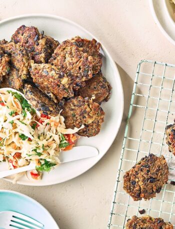 https://www.pontalo.net - Veggie nuggets with summer slaw